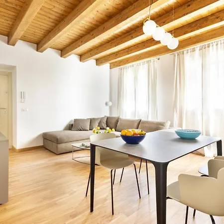 Lejlighed Cassari Maisons