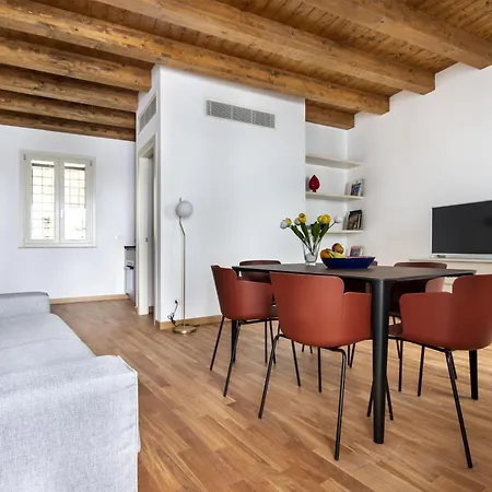 Cassari Maisons Palermo